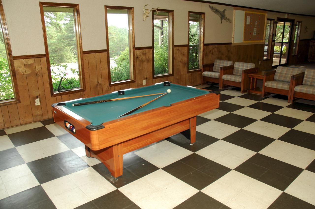 Carolina Landing Camping Resort Deluxe Cabin 4 Fair Play Ngoại thất bức ảnh